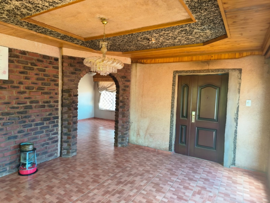To Let 3 Bedroom Property for Rent in Jouberton North West